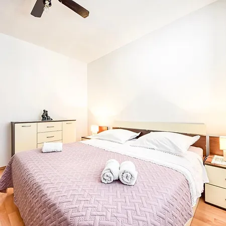 Apartman Andrej Povlja  Exterior foto